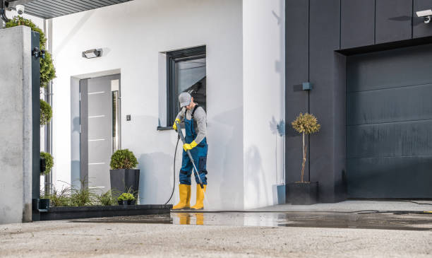 Professional  Pressure Washing Services in Callender, CA